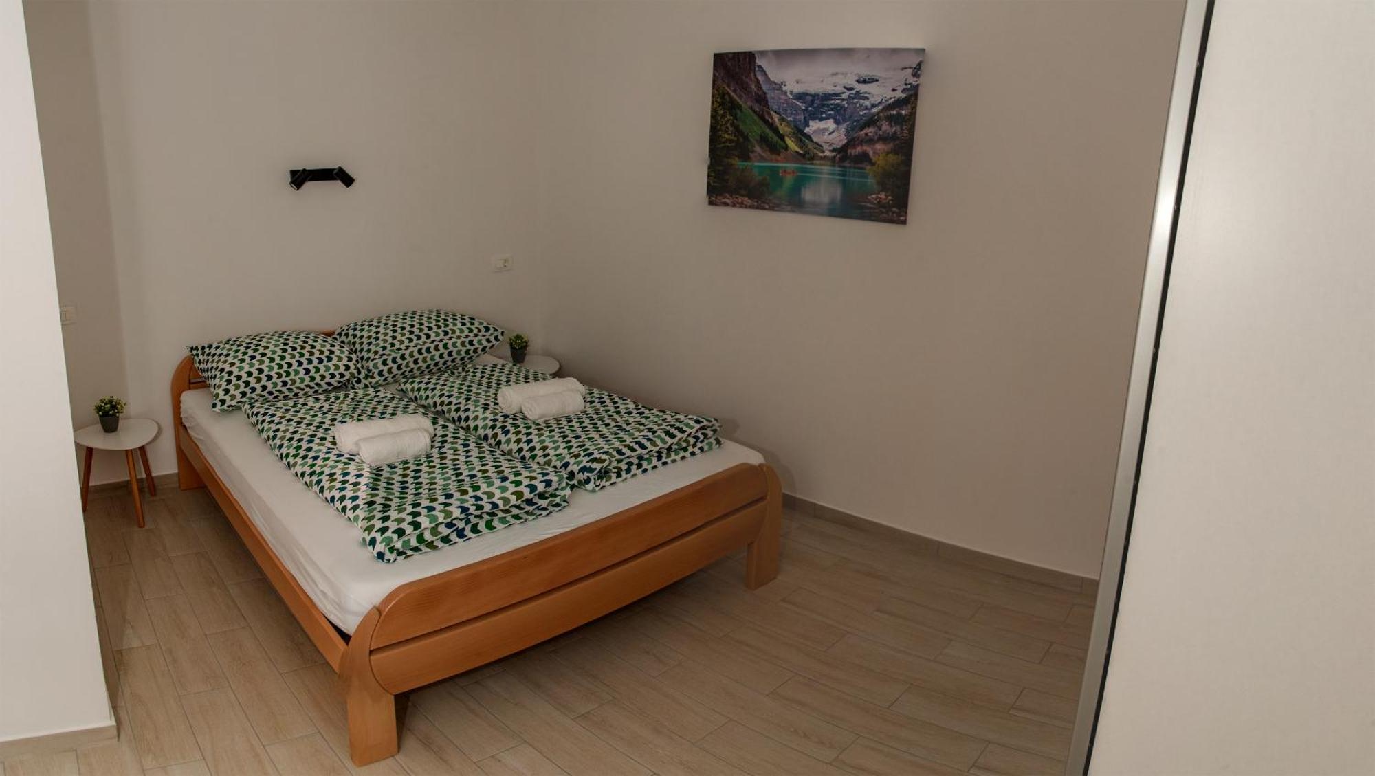 Apartmaji Tinta Kanal ภายนอก รูปภาพ