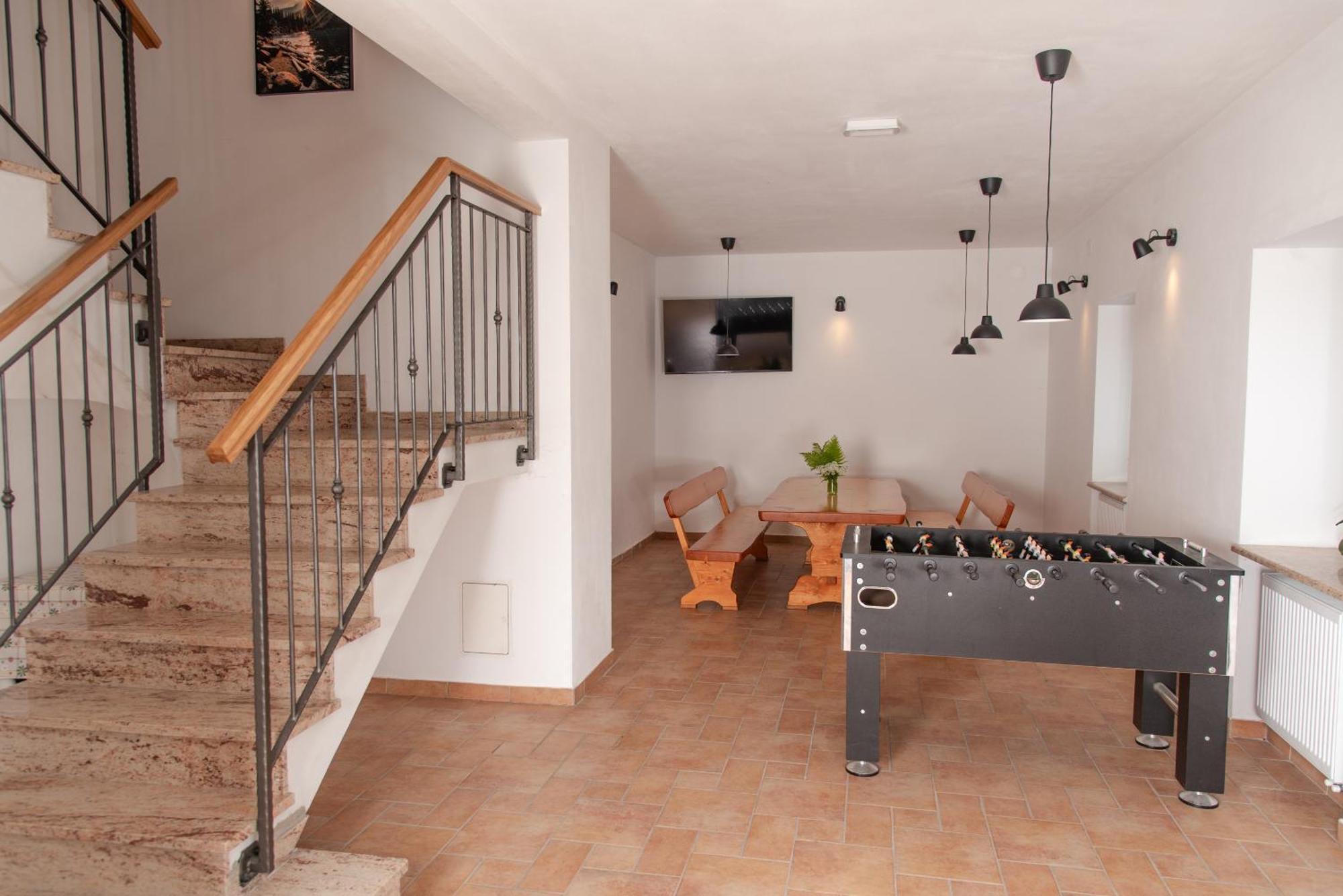 Apartmaji Tinta Kanal ภายนอก รูปภาพ